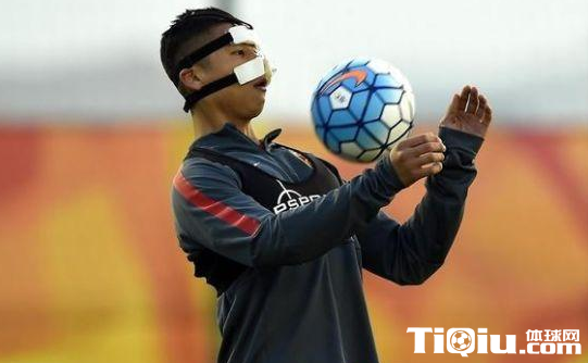 ���ʿ�˥��������ս ��0-1��ǰ����