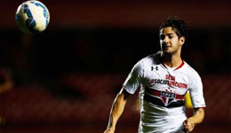 曝帕托加盟蓝军 900万转会费签约3年