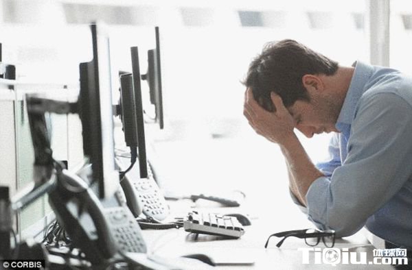 ˯�߲����Σ�� 63%Ӣ���˻������ϰ�