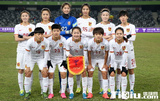 Ů��26����Ө��˭