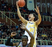 台北篮球热魂 林志杰CBA华丽镜头