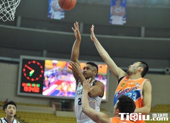 佛山127-113力克上海 唐正东砍大号两双