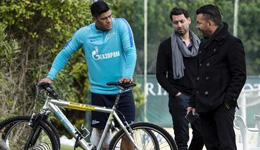 曝恒大2亿挖巴西国脚 “绿巨人”胡尔克有望加盟