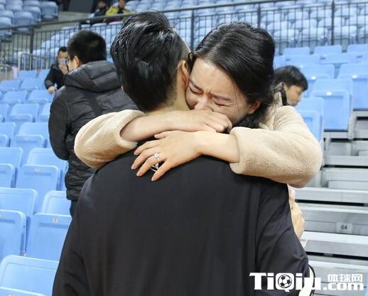 �ϴ��ټ��������ж���