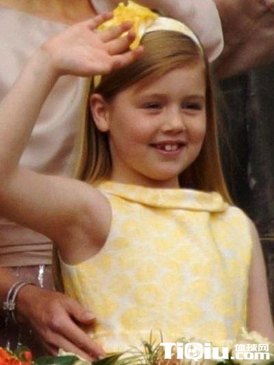 ����10��С������ѩ������ ֱ����������ҽ