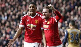 妖星连场梅开二度 曼联3-2胜阿森纳