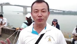 男子溜达不超20公里 手机竟跑8万多步