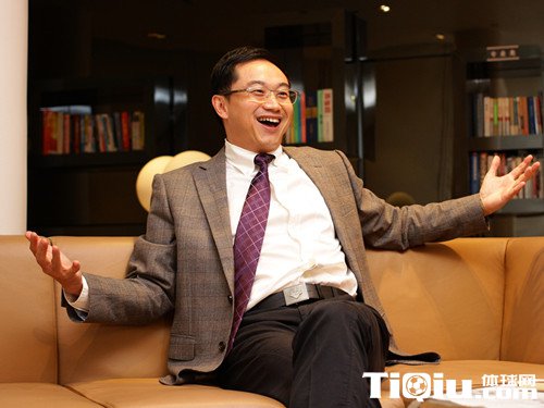 ������½��