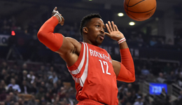 魔兽年过三十依旧抢手 火箭今夏欲再留霍华德