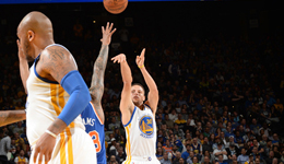 勇士vs尼克斯121-85 库里刷新三分里程碑据24位