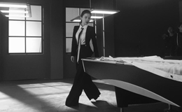 ������΢��ɹ���� �ڰ׷������Ů������