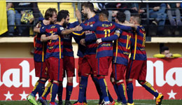 比利亚雷亚尔主场2-2战平巴萨