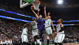 黄蜂客场痛击凯尔特人 林疯子砍下25分力克小刺客