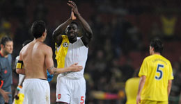 国米购图雷难敌中超土豪 苏宁开2倍梅西年薪