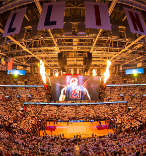 詹姆斯率骑士攻下活塞获首胜