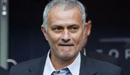 穆帅入主红魔首签伊瓜因 曼联耗巨资重整旗鼓