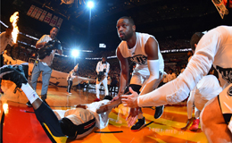 ����ȷ�NBA������ �Ȼ�ǿ�������ٶȻ��ջƷ�