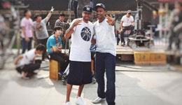 《纽约人在北京》正式开机 艾弗森为马布里助阵