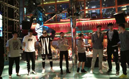 �ϵ��������𱬺��ϼ��껪 ��Ů������������