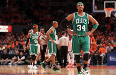 篮球公园巨星解密 联盟真理皮尔斯永不停息