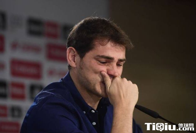 卡西:皇马球员都应有阿韦罗亚这样的告别