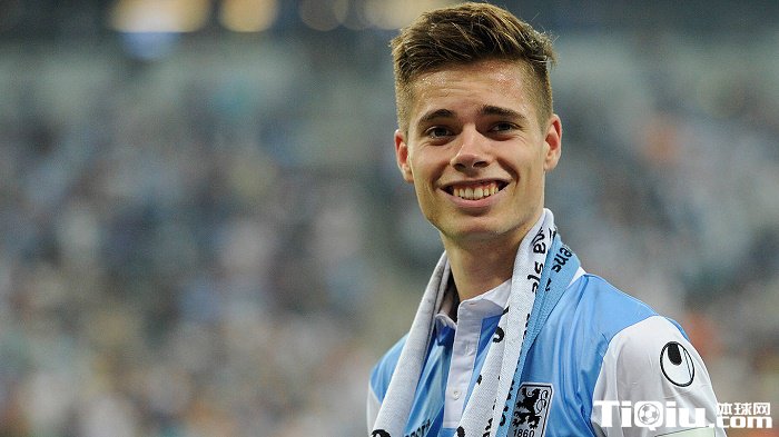 ����С��ף���϶���1860�����ɹ�