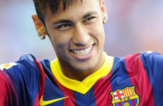 盘点内马尔本赛季五佳球 挑球过人抽射破门最为精彩