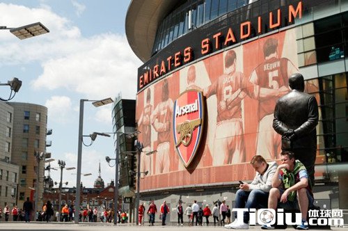 阿森纳未夺冠 但联赛总收入位居榜首