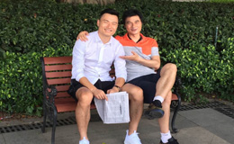 中国两代神峰合影 郜林李毅傻傻分不清楚