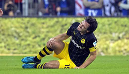 德国杯决赛遭遇三连败 胡梅尔斯告别战遗憾伤退