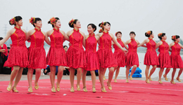 动动广场舞我的快乐就是想你 感受舞蹈带给你的开乐