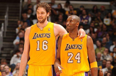 科比生涯回顾路 高塔加索尔与飞侠相会