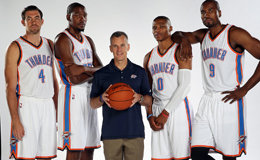 菜鸟新帅吊打联盟老帅 多诺万率雷霆挑下常胜勇士