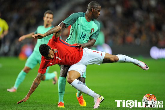 热身赛-C罗缺阵夸雷斯马建功 葡萄牙3-0胜挪威