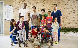 �����ﵣ�ΰ��Ĵ�ʹ ��һ����϶�ͯһ���