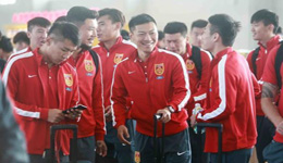 国足前往大连备战哈萨克斯坦 高洪波将大量轮换阵容