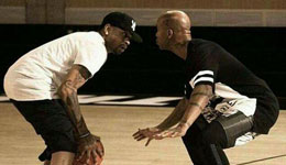 马布里同艾弗森拍电影 触景生情赞科比96第一人