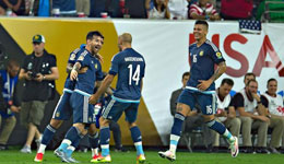 美洲杯半决赛梅西55球创纪录阿根廷轻取美国