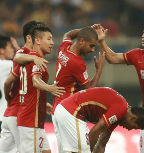 恒大3-0赛季三杀泰达 进军足协杯8强赛