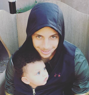 nba球星休赛体球盘点 场上得分王场下库里变萌爸