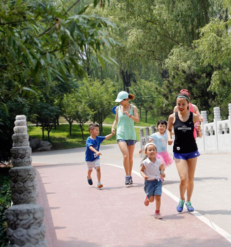 妈妈级跑团的日常 跑步健身更展自信