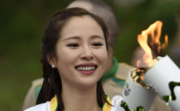 女神江一燕巴西传递圣火 朗朗第三次参加圣火传递