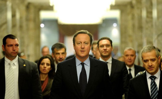 英国前首相卡梅伦的跑步情节 是首相更是户外跑步运动达人