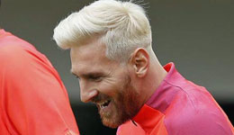 梅西重返绿茵场 雷人发型加金黄络腮胡