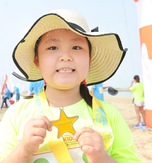 唐山湾海滩跑步节落幕 十公里黄金沙滩释放户外跑步激情