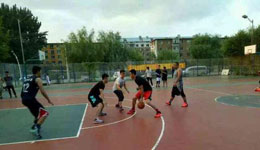 郭少刚回国就虐菜 野球场颜扣路人