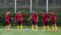 国足韩国首训被看光 国足头一次全程完全暴露