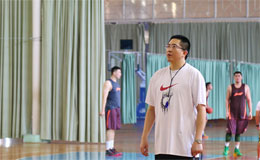 ͬ������˧������ָ��ѵ�� ������������ʾ��Ͷ��