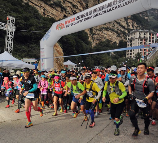 ����կ����ԽҰ�ܱ��� һ���ڱ����������