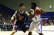 2015CBA第三轮广东VS上海视频 第四节精彩比赛视频回放